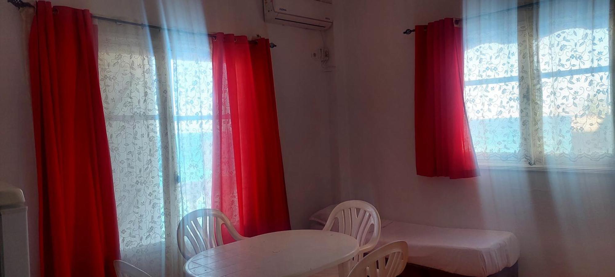 Residence Yasamine Ain El Turck Aïn El Turk Buitenkant foto